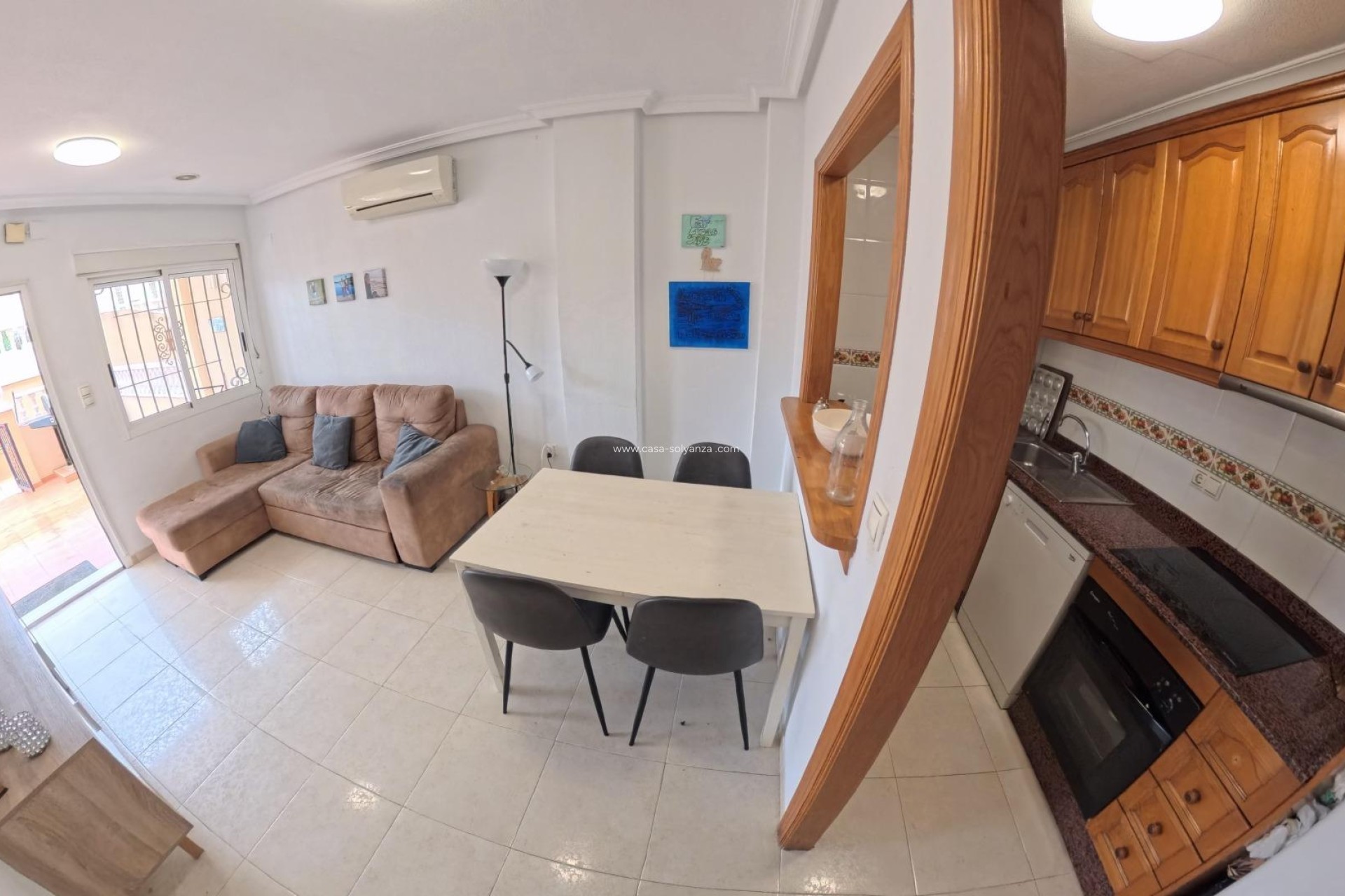 Resale - Apartment / flat - Torrevieja - Center