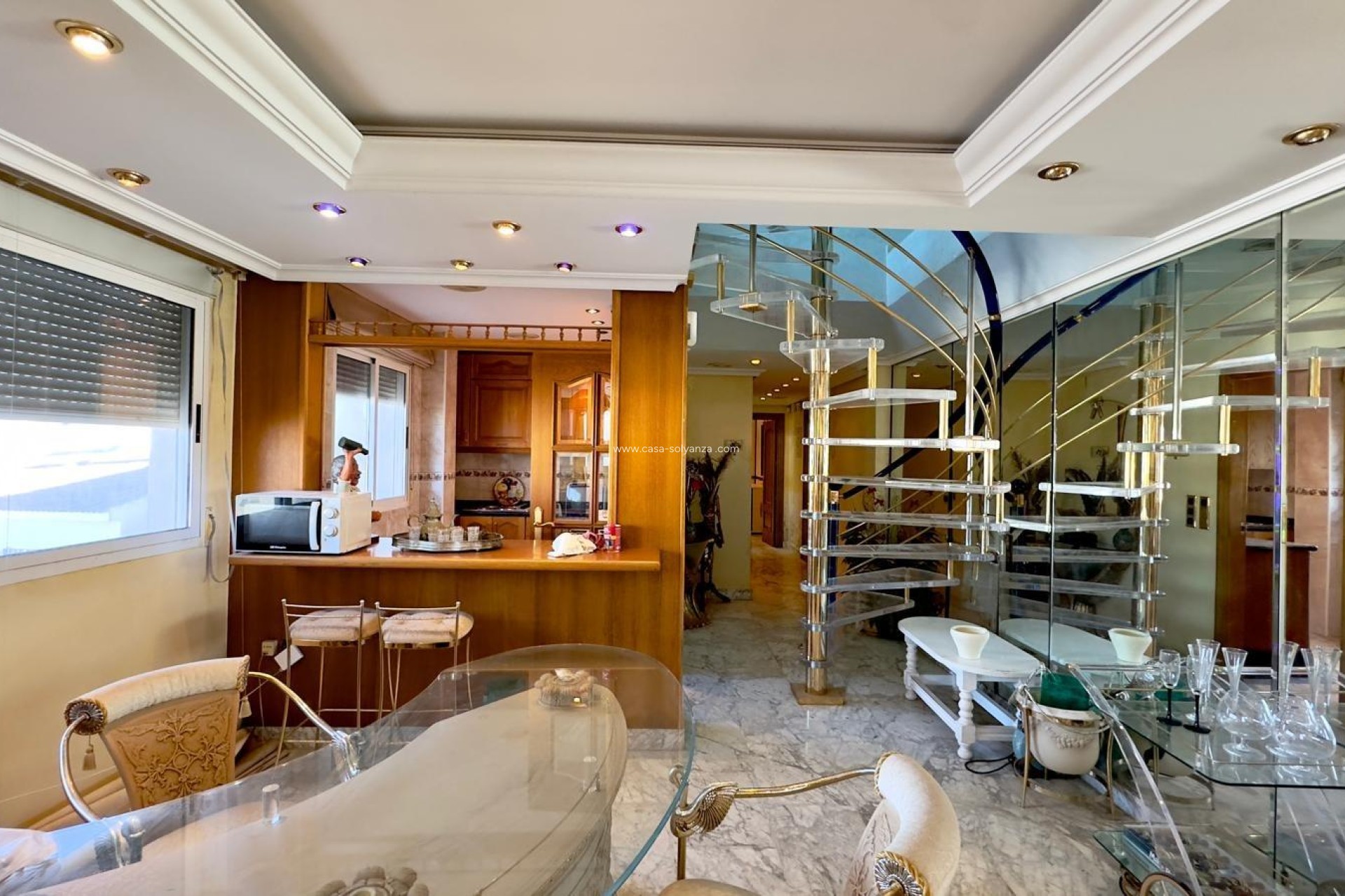 Resale - Apartment / flat - Torrevieja - Center