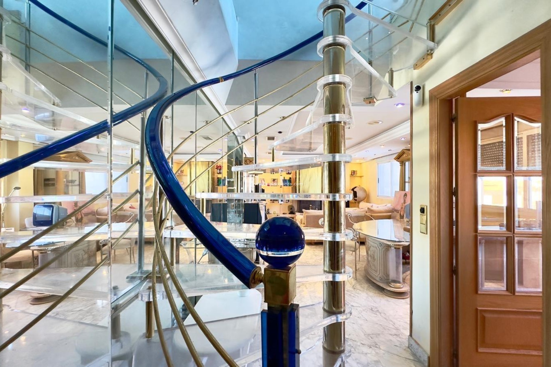 Resale - Apartment / flat - Torrevieja - Center