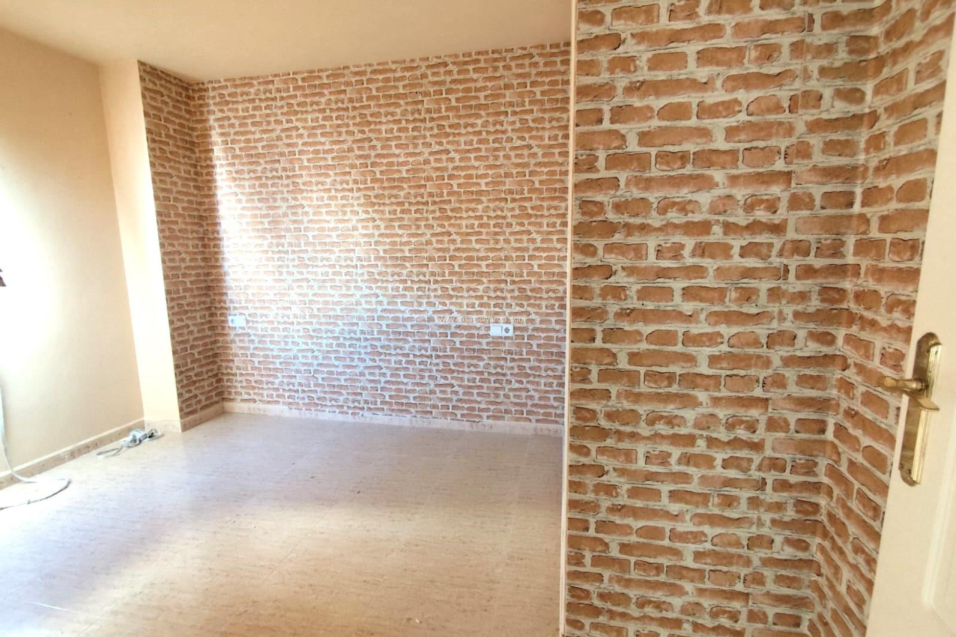 Resale - Apartment / flat - Torrevieja - Center