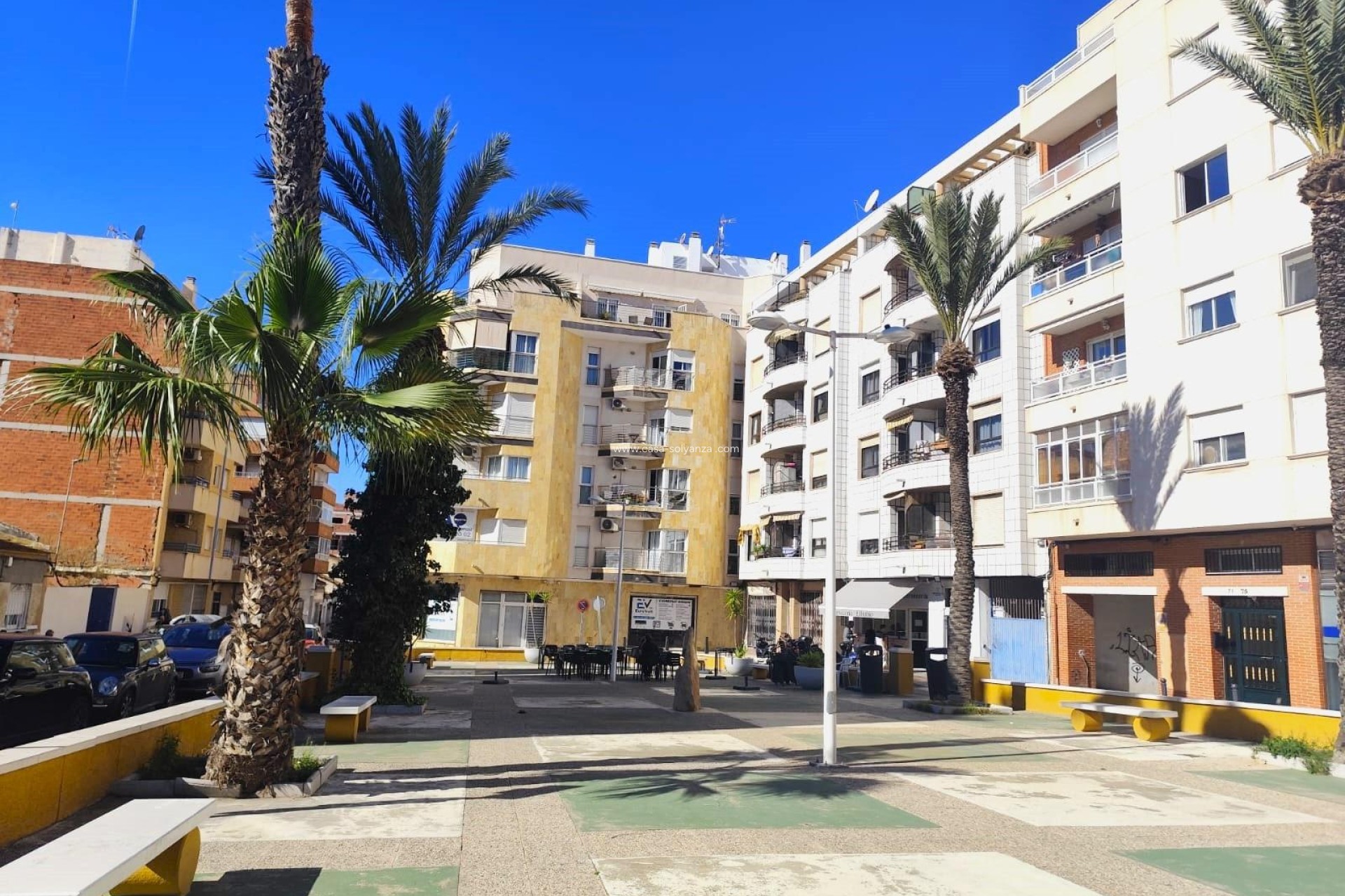 Resale - Apartment / flat - Torrevieja - Center