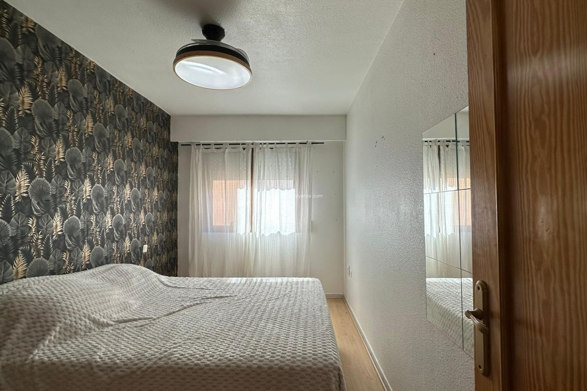 Resale - Apartment / flat - Torrevieja - Center