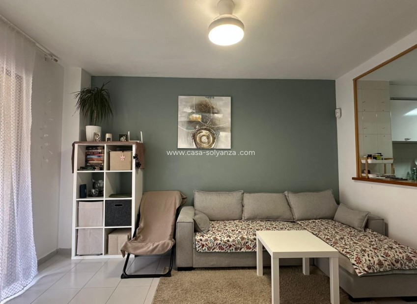 Resale - Apartment / flat - Torrevieja - Center