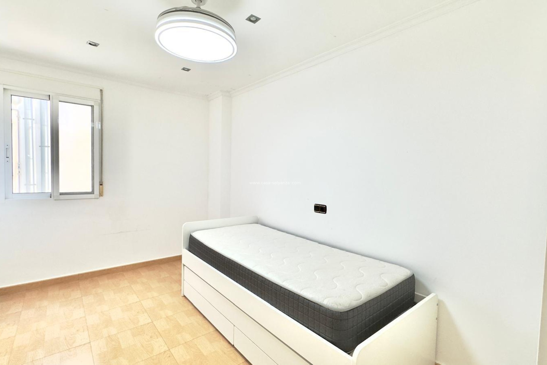 Resale - Apartment / flat - Torrevieja - Center