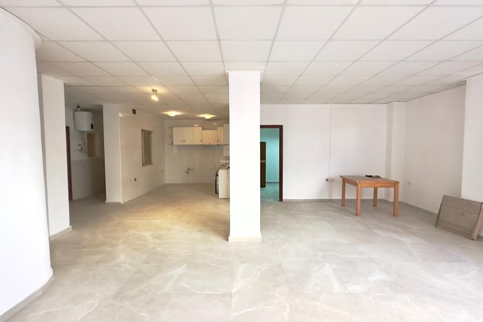 Resale - Apartment / flat - Torrevieja - Center