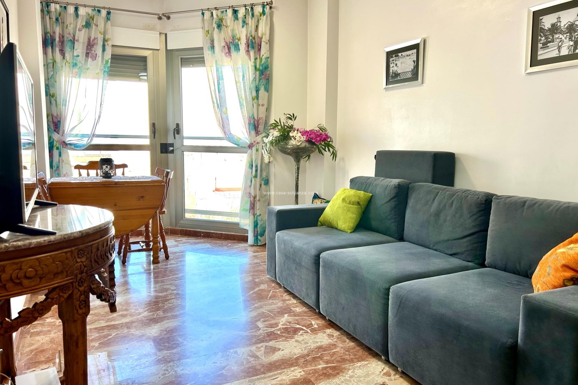 Resale - Apartment / flat - Torrevieja - Center