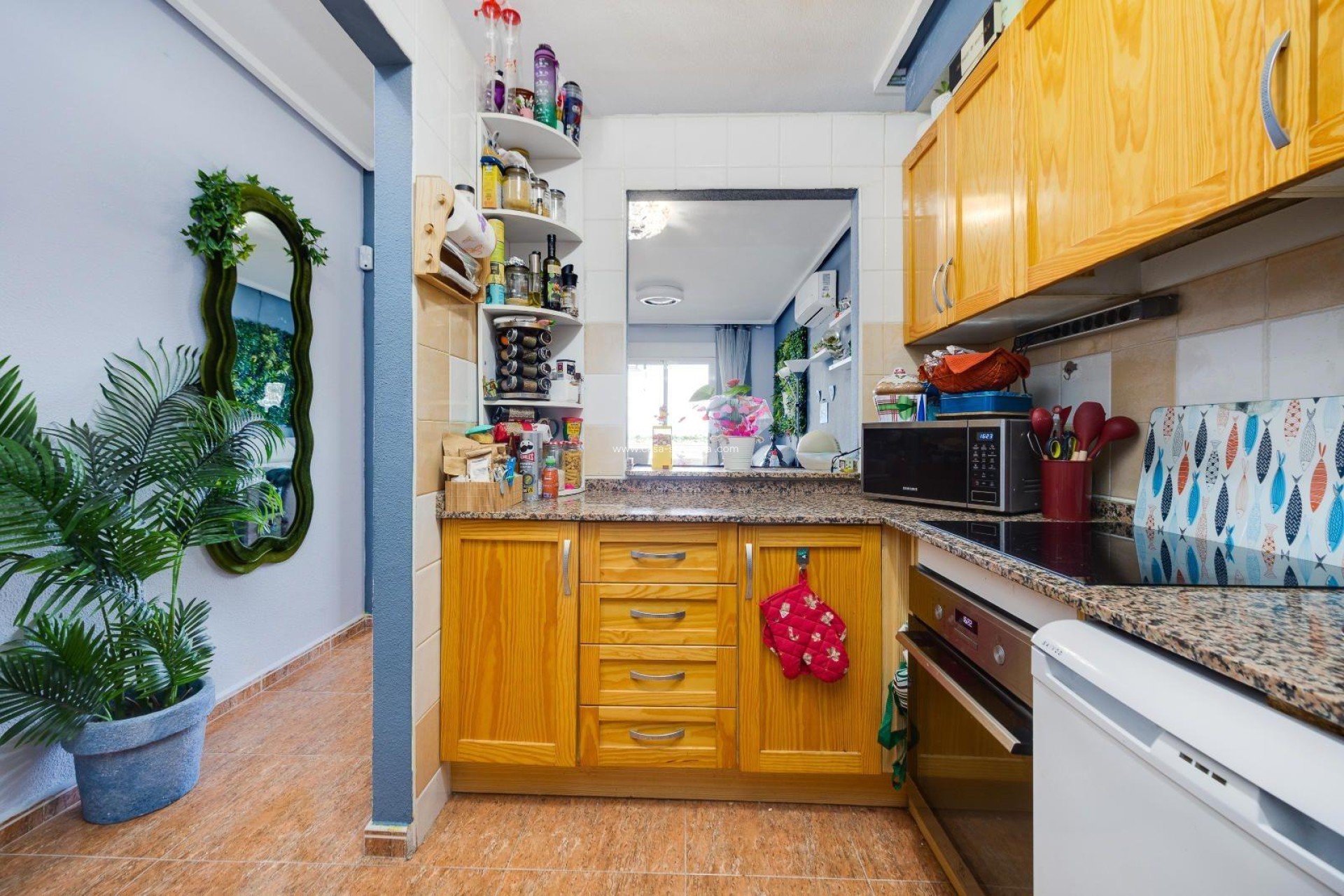 Resale - Apartment / flat - Torrevieja - Center