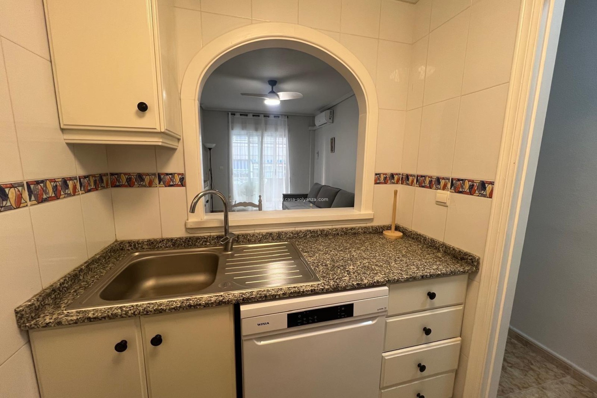 Resale - Apartment / flat - Torrevieja - Center