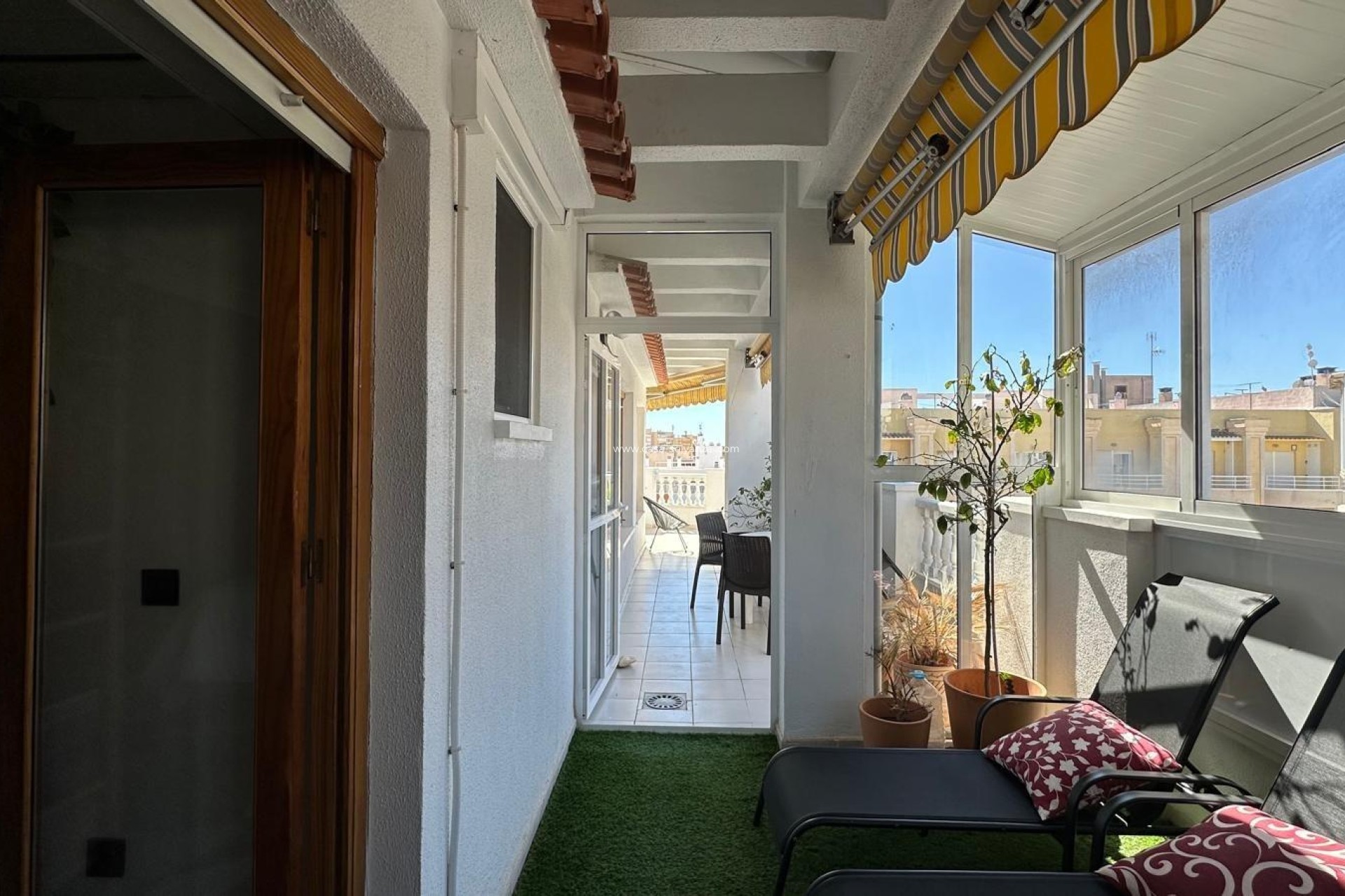 Resale - Apartment / flat - Torrevieja - Center