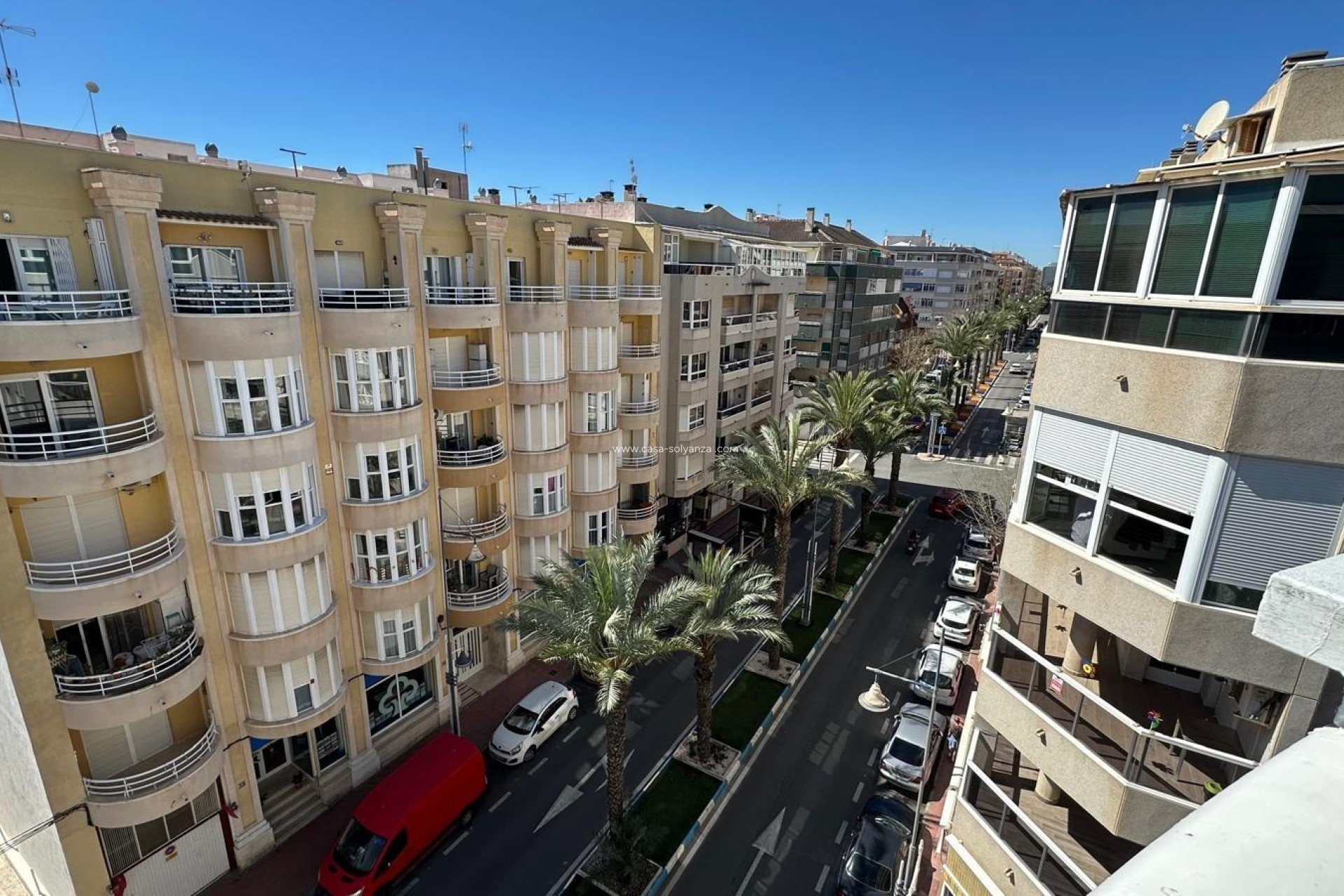 Resale - Apartment / flat - Torrevieja - Center