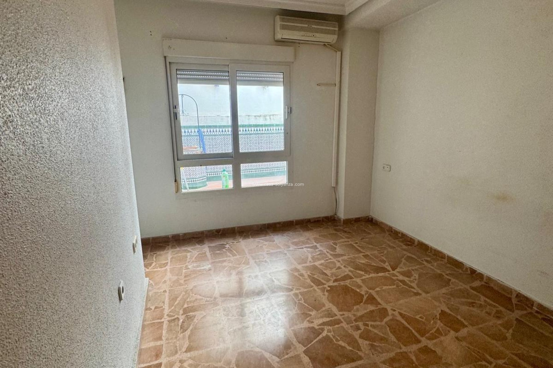 Resale - Apartment / flat - Torrevieja - Center