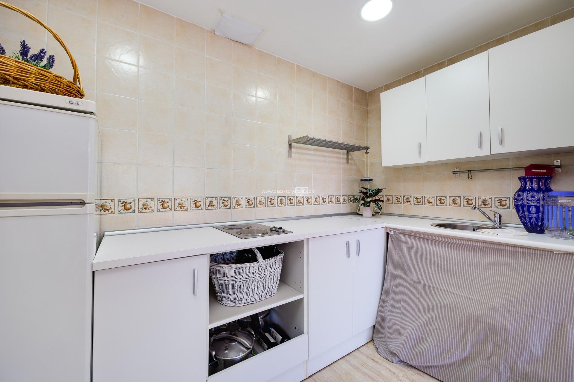 Resale - Apartment / flat - Torrevieja - Center