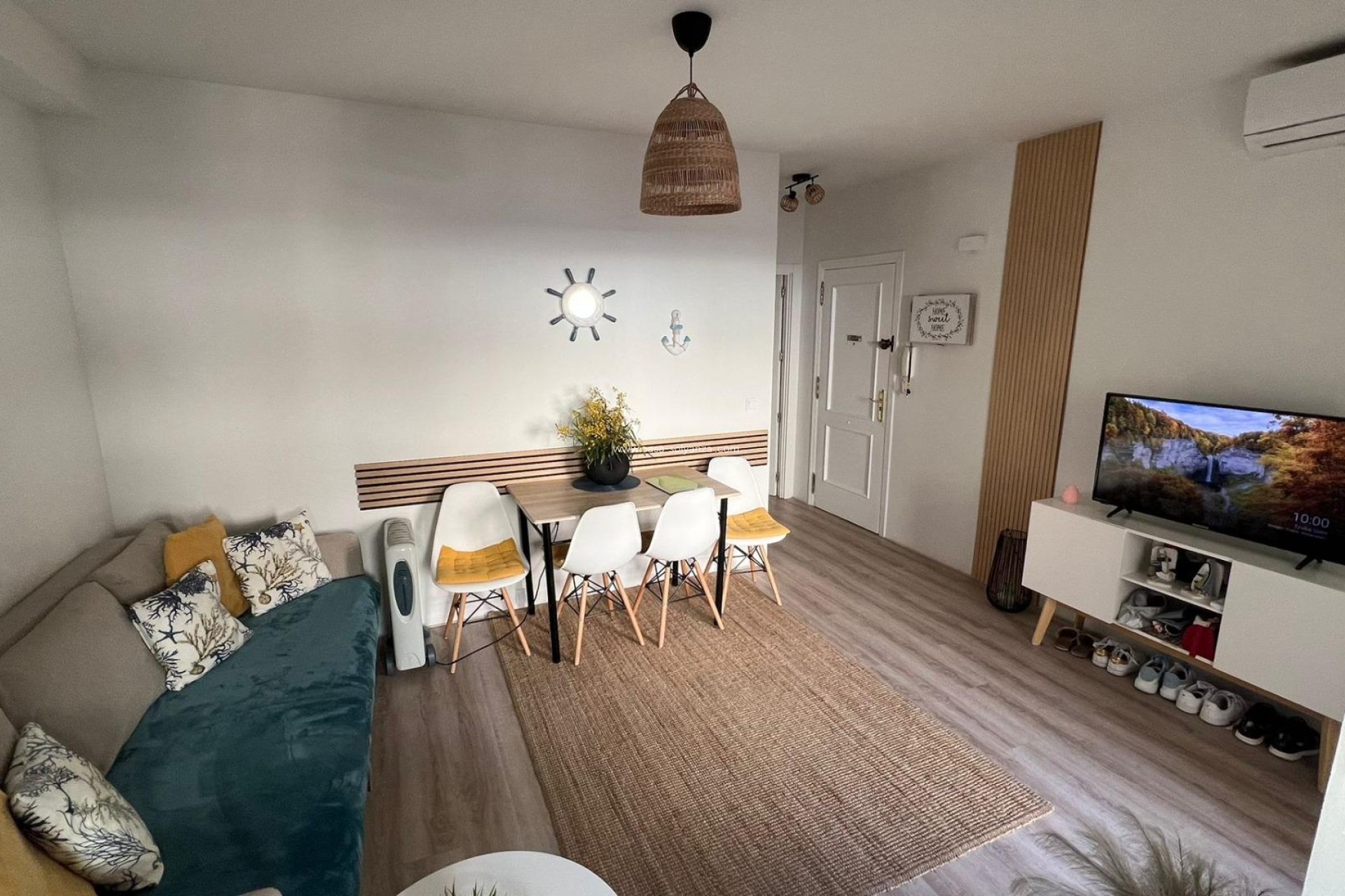 Resale - Apartment / flat - Torrevieja - Center