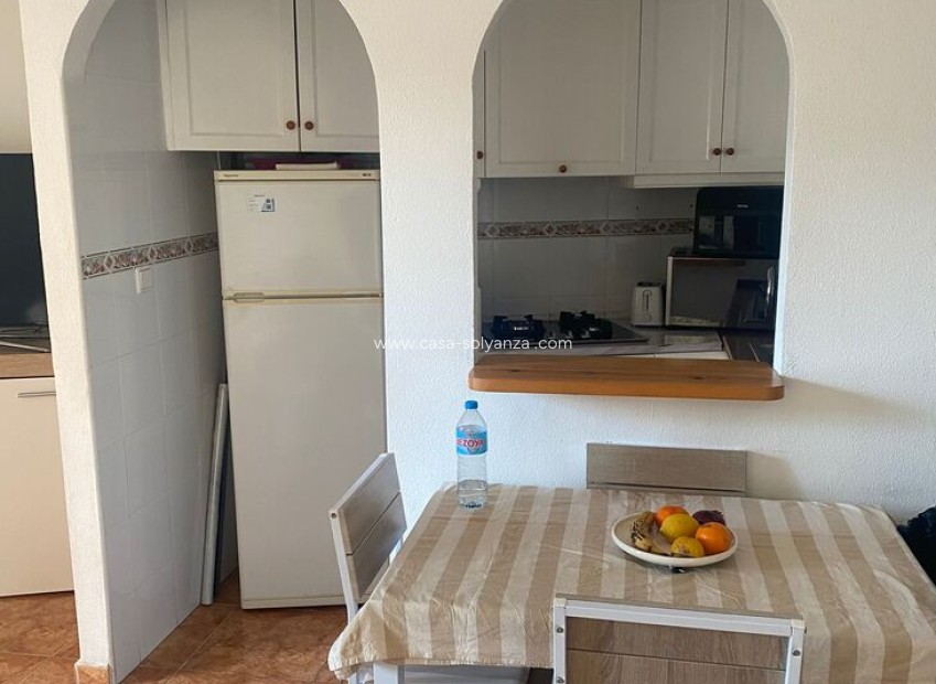 Resale - Apartment / flat - Torrevieja - Center