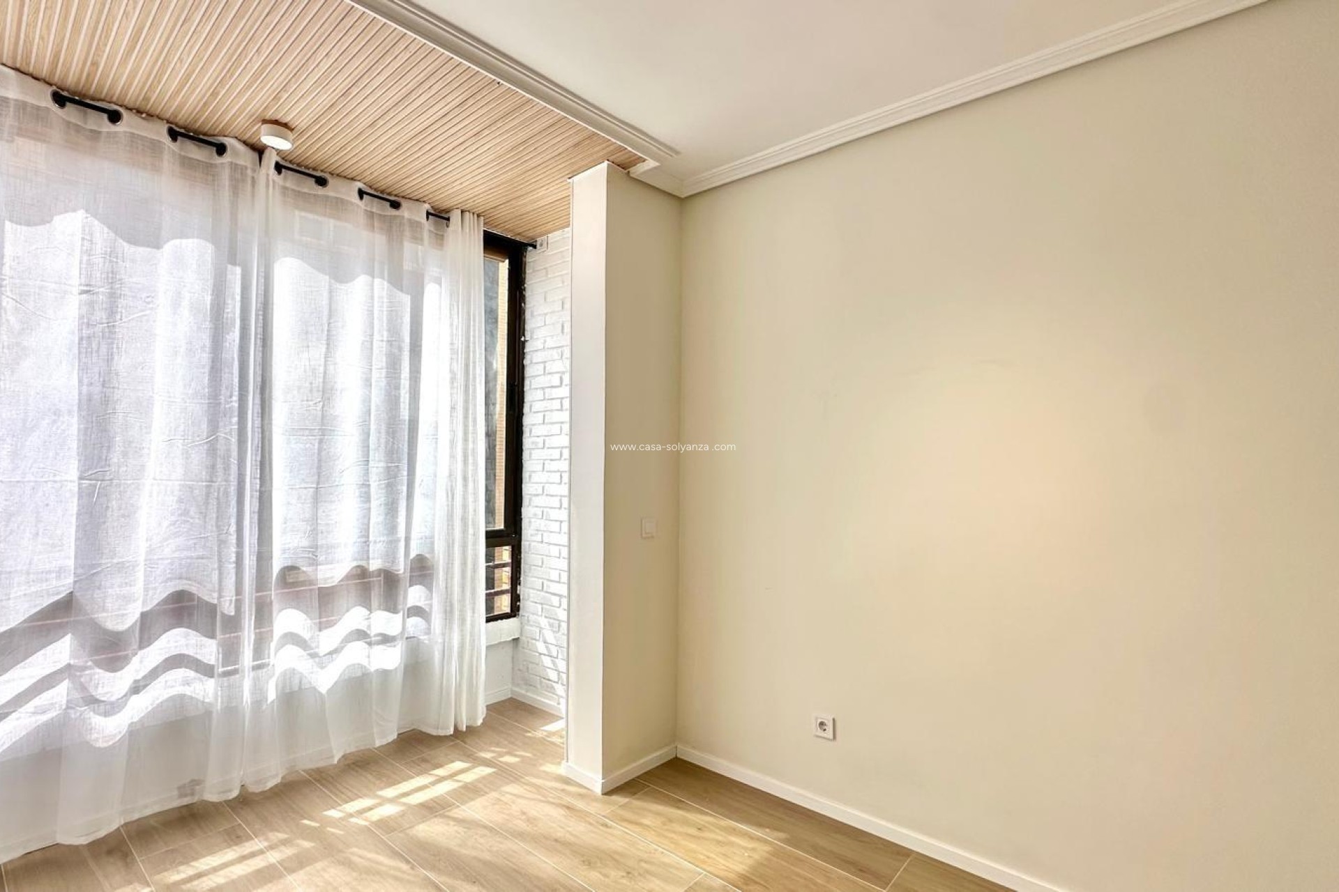 Resale - Apartment / flat - Torrevieja - Center