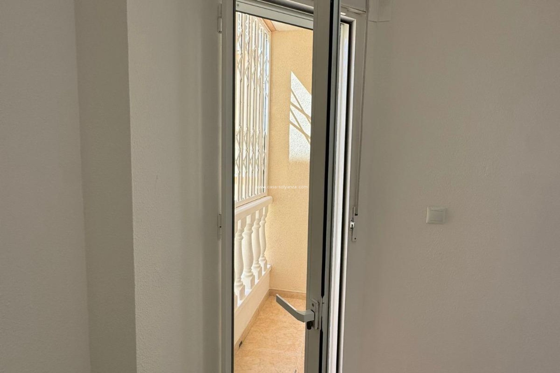 Resale - Apartment / flat - Torrevieja - Center