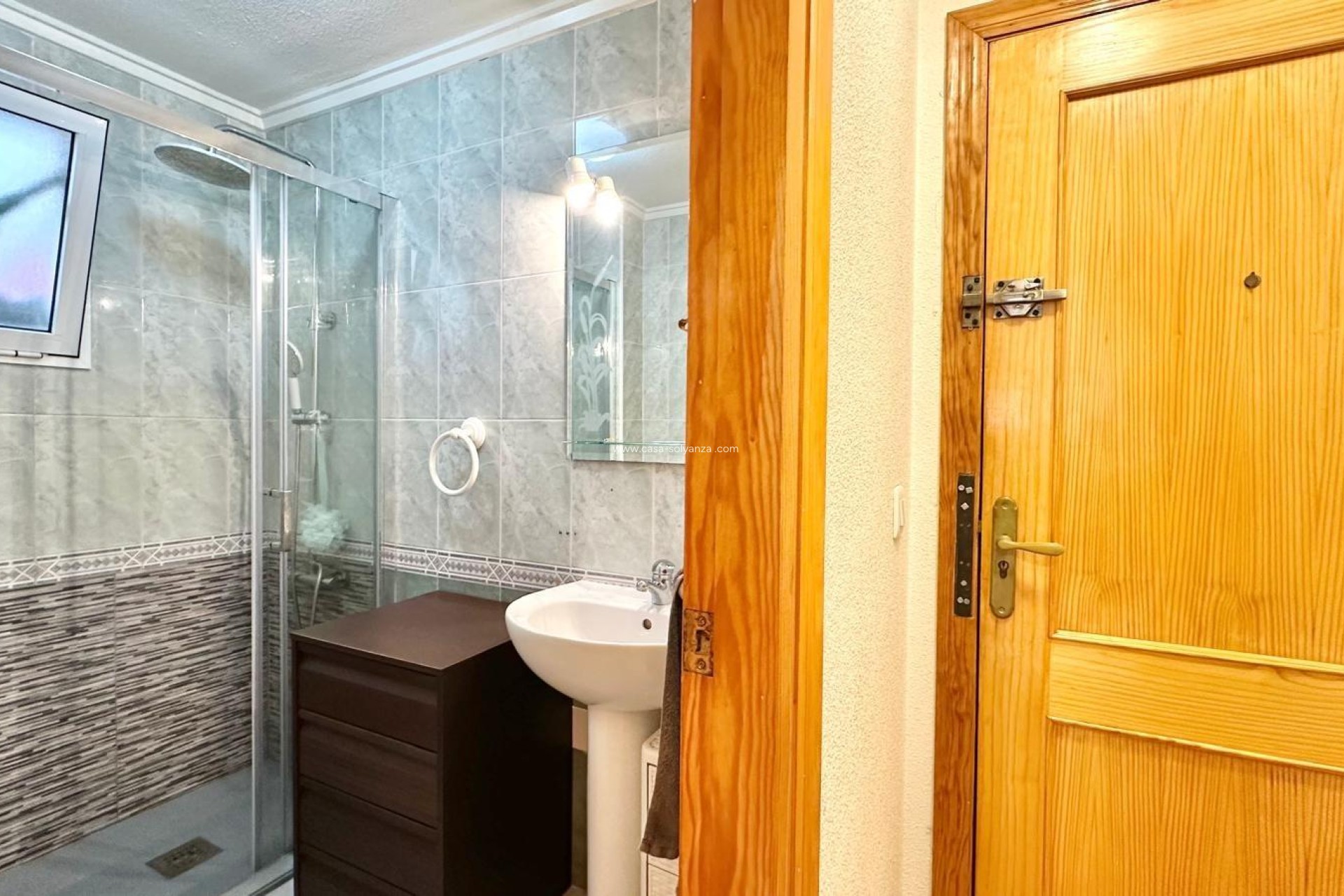 Resale - Apartment / flat - Torrevieja - Center