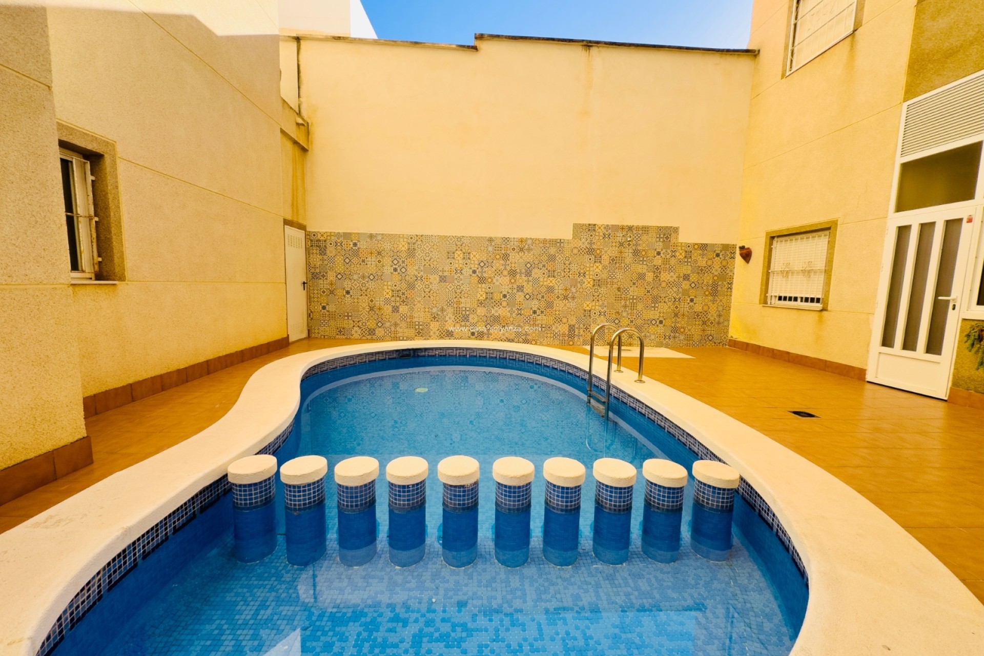 Resale - Apartment / flat - Torrevieja - Center