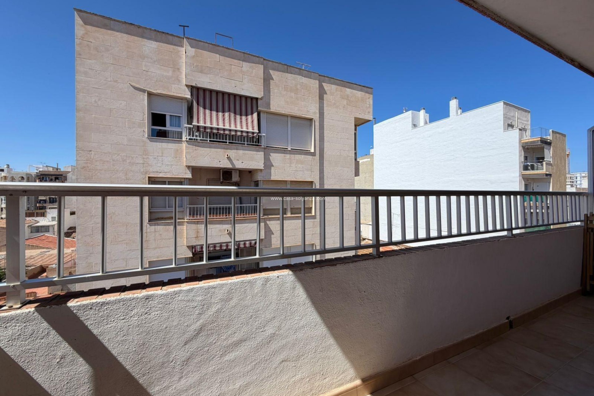 Resale - Apartment / flat - Torrevieja - Center