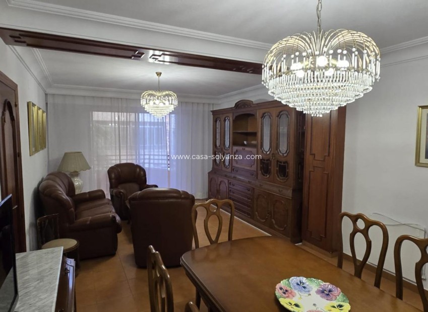 Resale - Apartment / flat - Torrevieja - Center