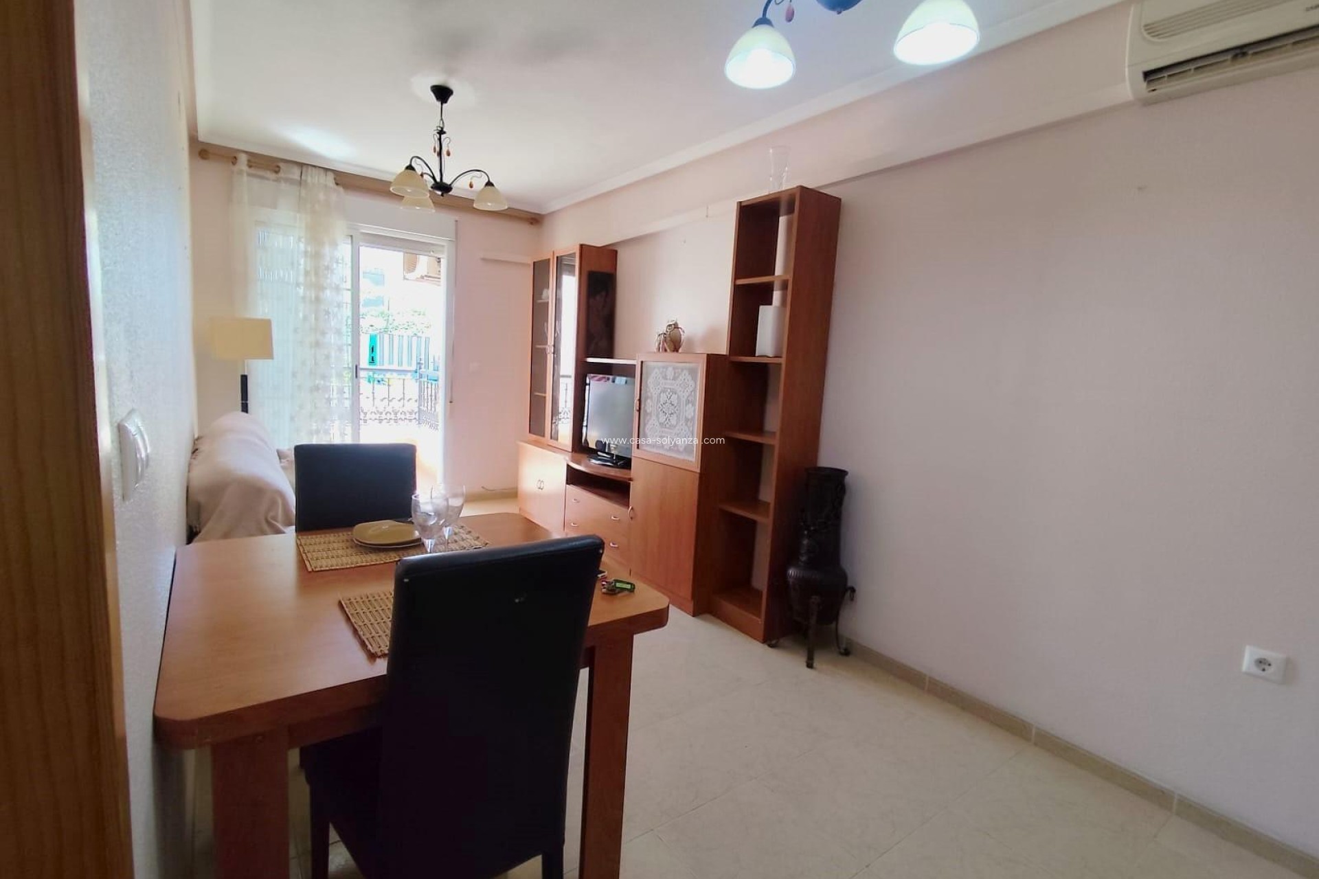 Resale - Apartment / flat - Torrevieja - Center