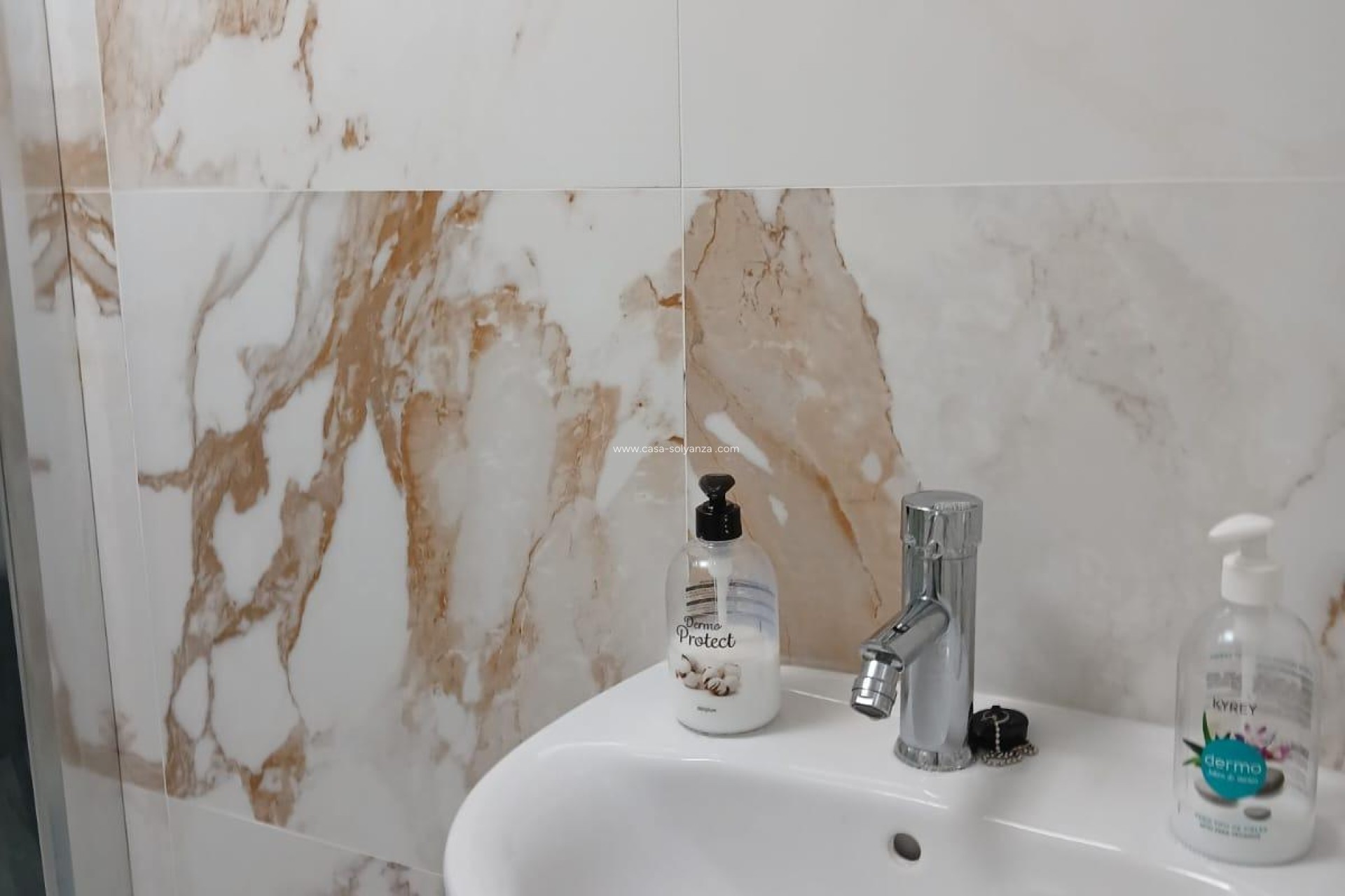 Resale - Apartment / flat - Torrevieja - Center