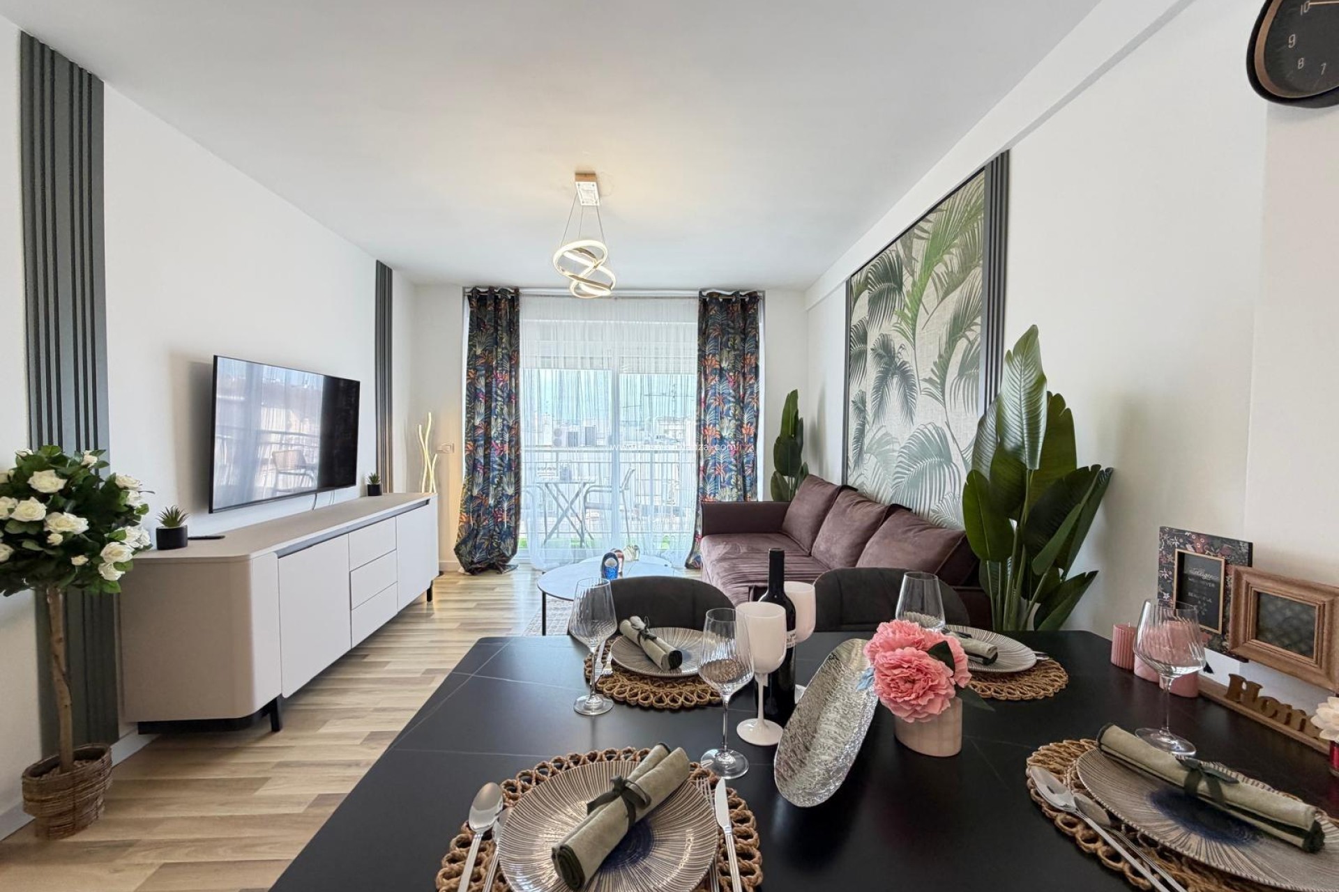 Resale - Apartment / flat - Torrevieja - Center