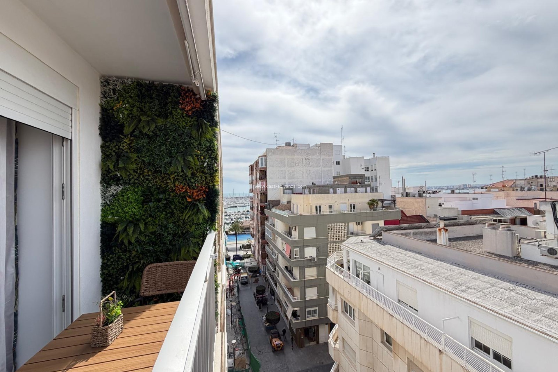Resale - Apartment / flat - Torrevieja - Center