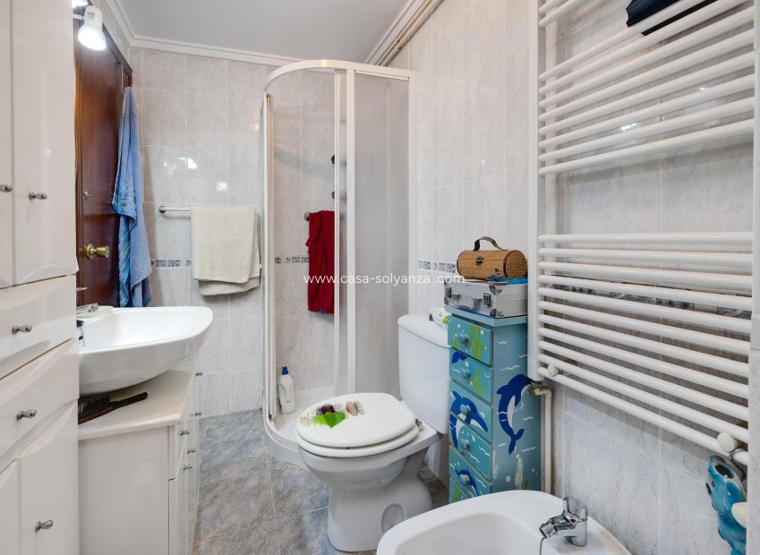 Resale - Apartment / flat - Torrevieja - Center