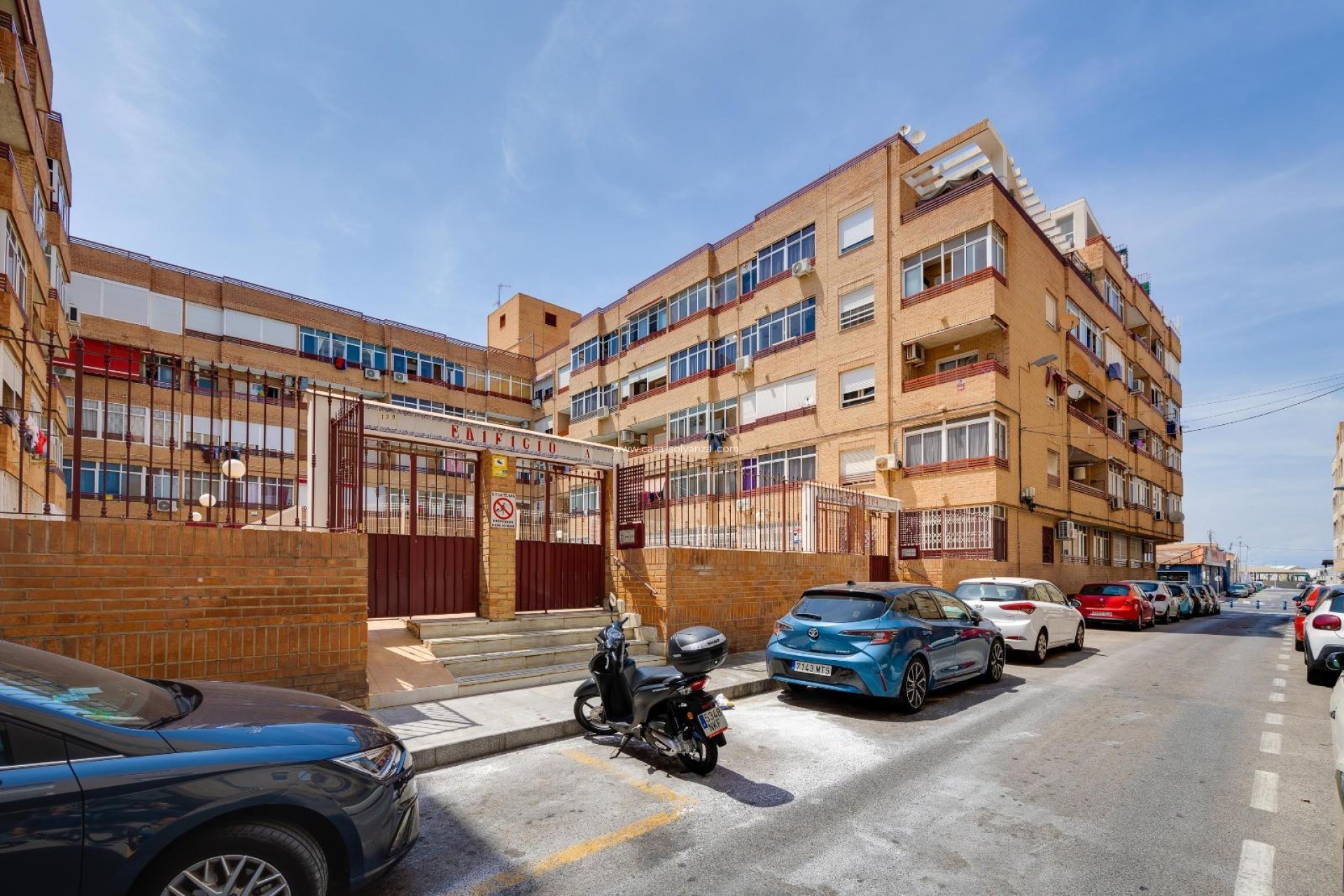 Resale - Apartment / flat - Torrevieja - Center