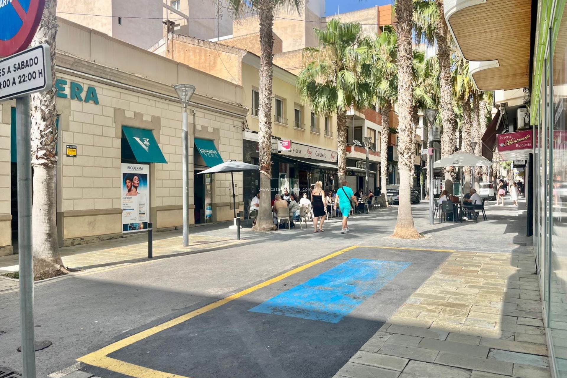 Resale - Apartment / flat - Torrevieja - Center