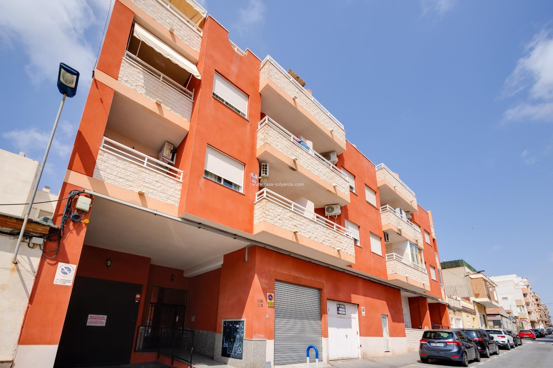 Resale - Apartment / flat - Torrevieja - Center