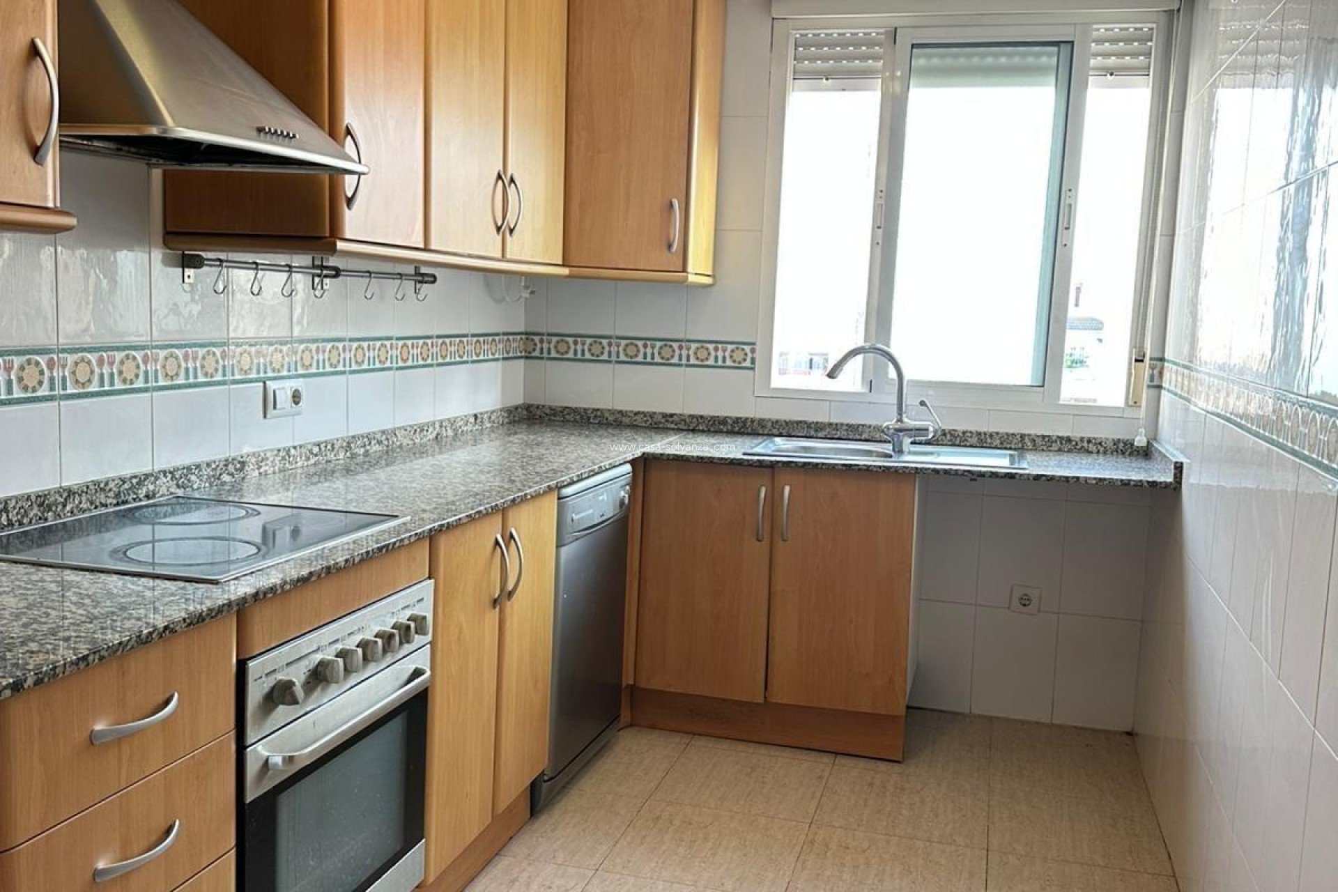 Resale - Apartment / flat - Torrevieja - Center