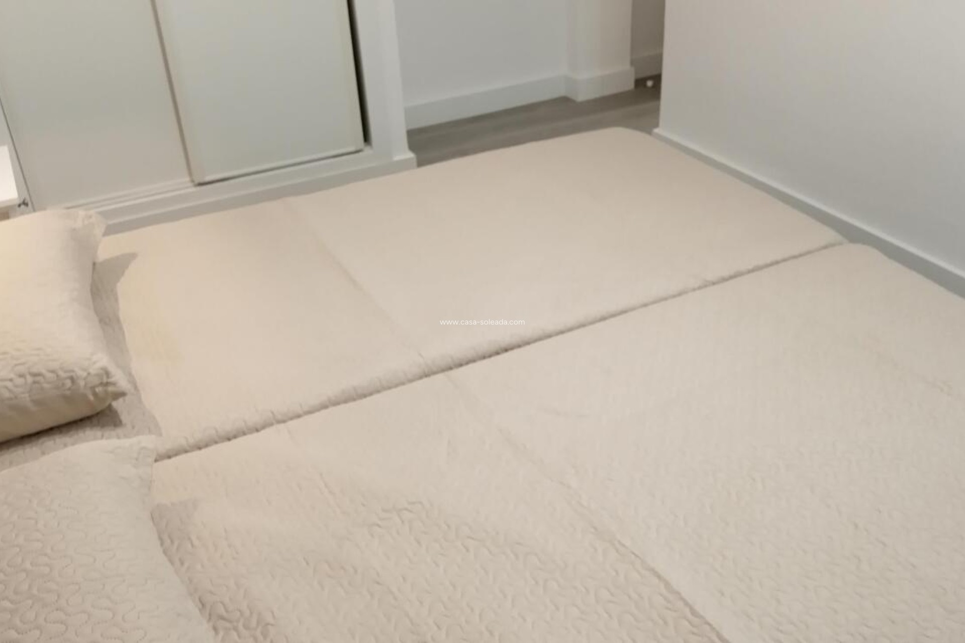 Resale - Apartment / flat - Torrevieja - Center