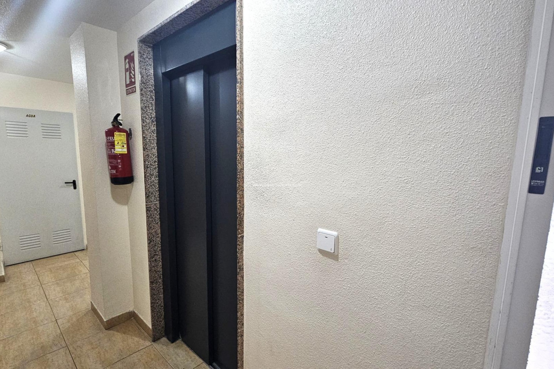 Resale - Apartment / flat - Torrevieja - Center