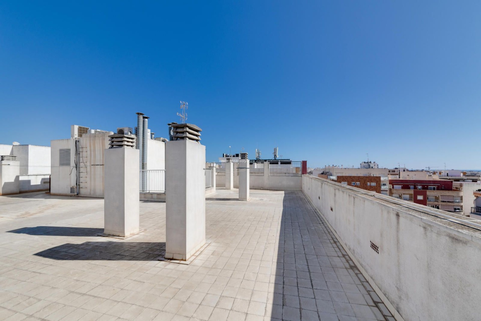 Resale - Apartment / flat - Torrevieja - Centro - Muelle Pesquero