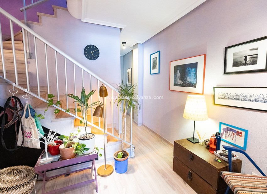 Resale - Apartment / flat - Torrevieja - Costa Blanca