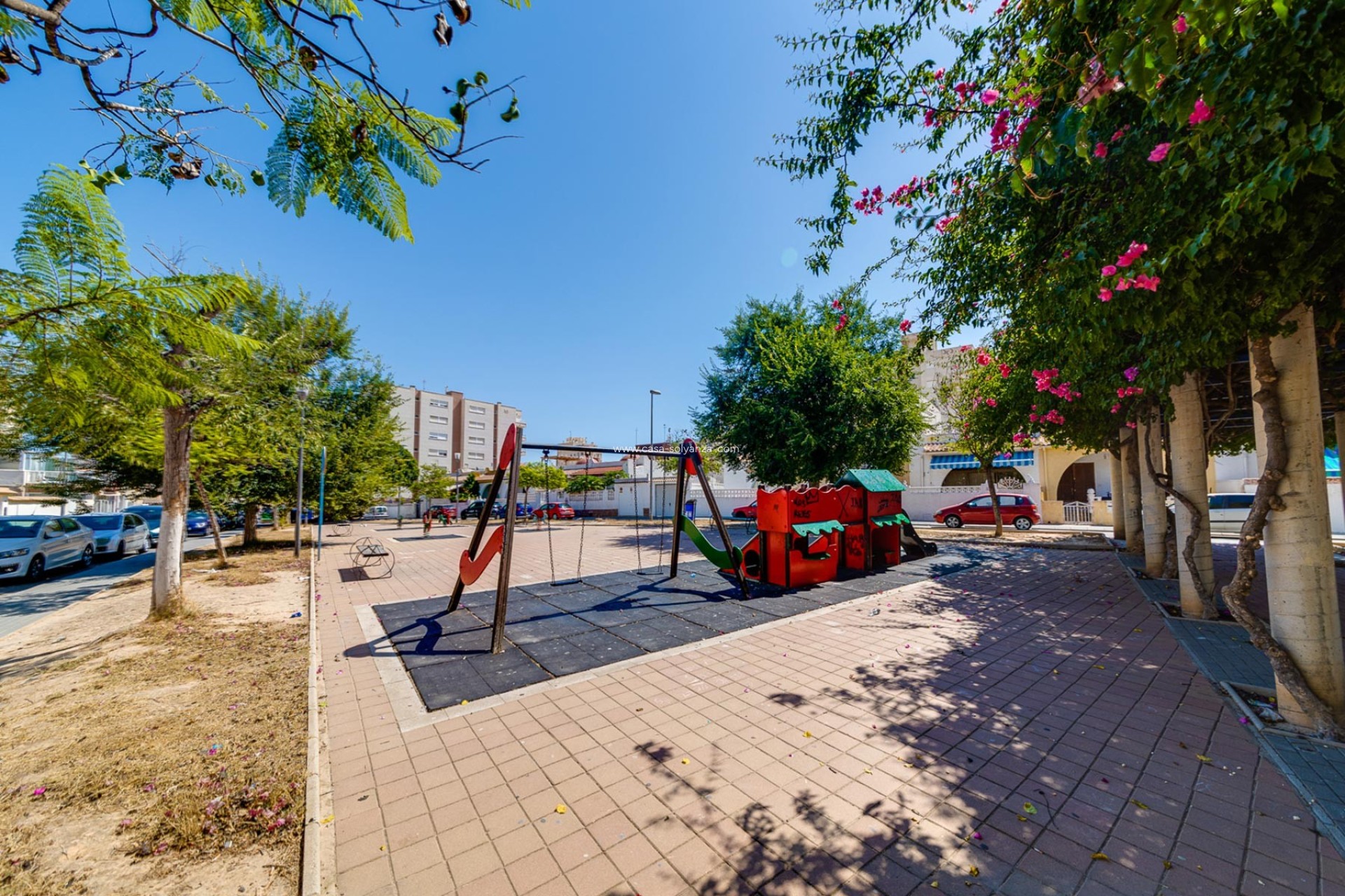 Resale - Apartment / flat - Torrevieja - Costa Blanca