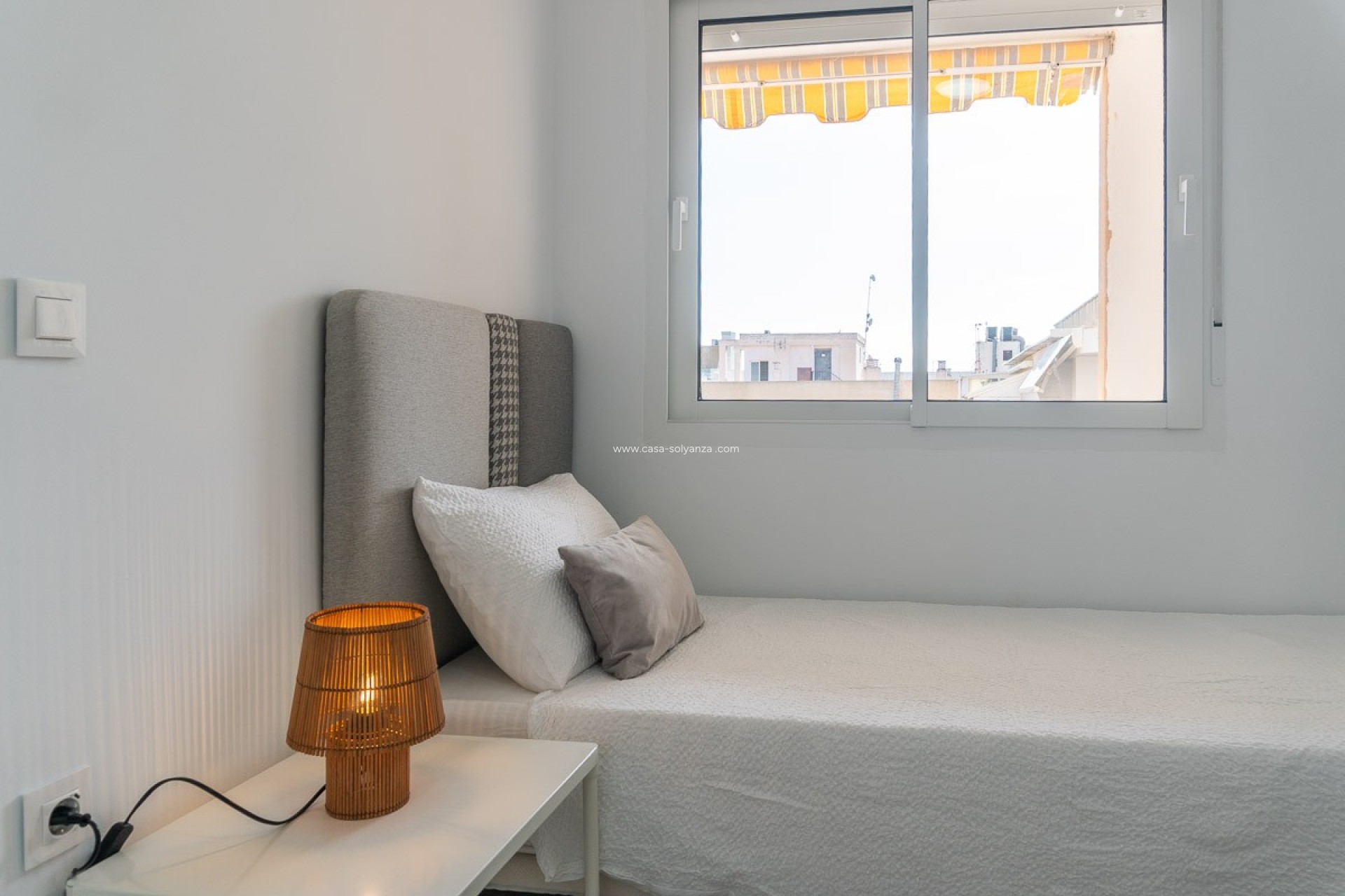 Resale - Apartment / flat - Torrevieja - Costa Blanca