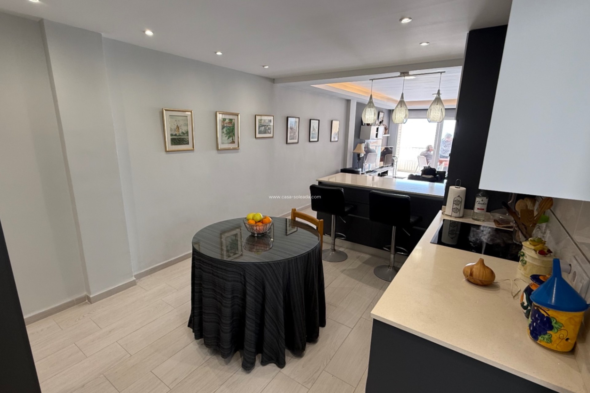 Resale - Apartment / flat - Torrevieja - Costa Blanca