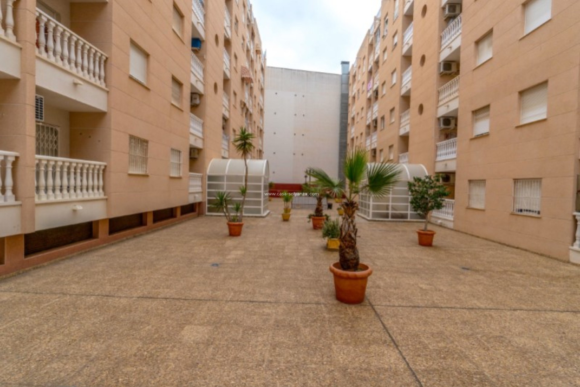 Resale - Apartment / flat - Torrevieja - Costa Blanca