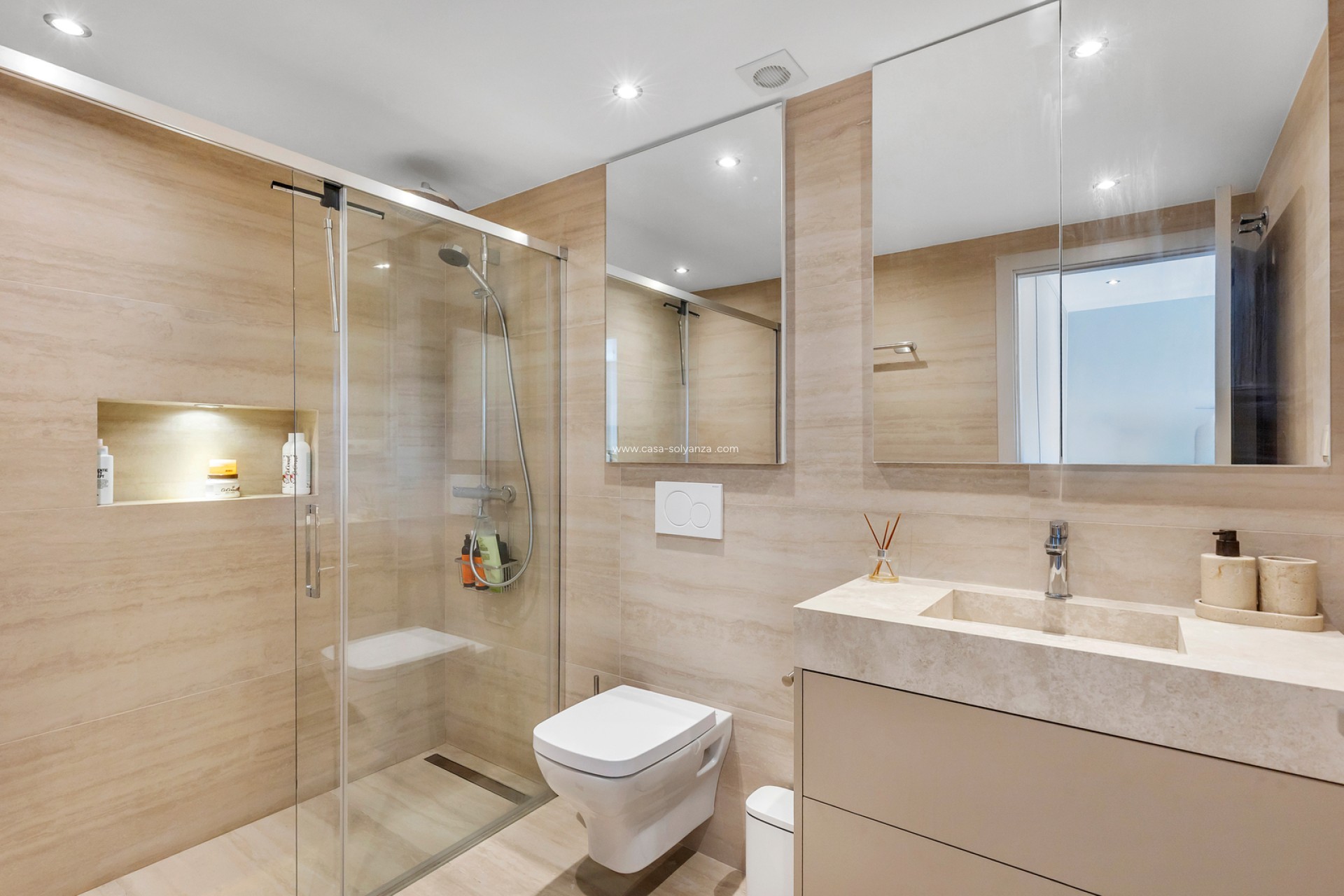 Resale - Apartment / flat - Torrevieja - Costa Blanca