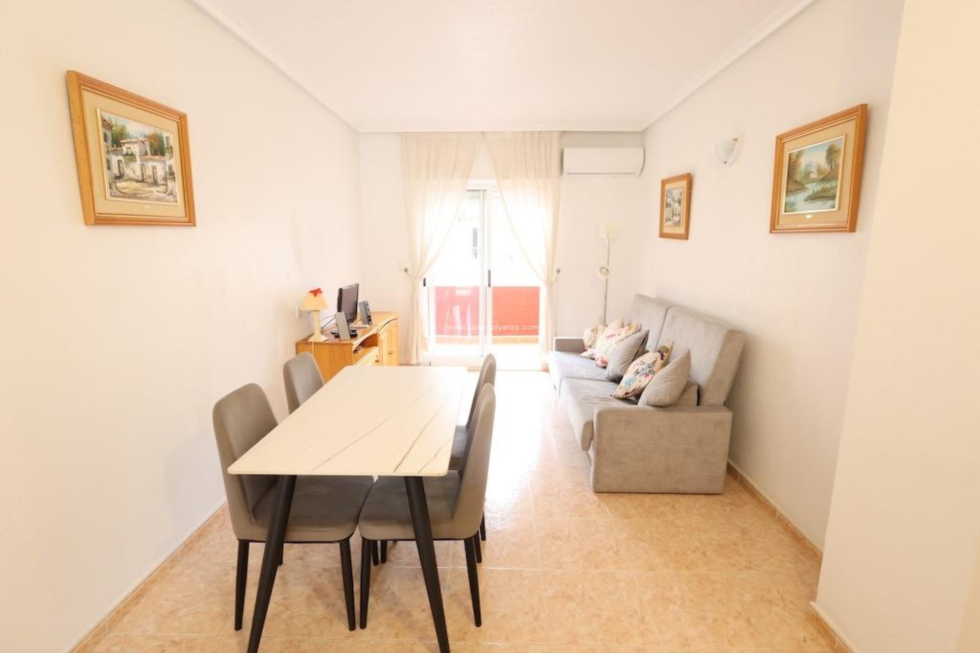 Resale - Apartment / flat - Torrevieja - Costa Blanca