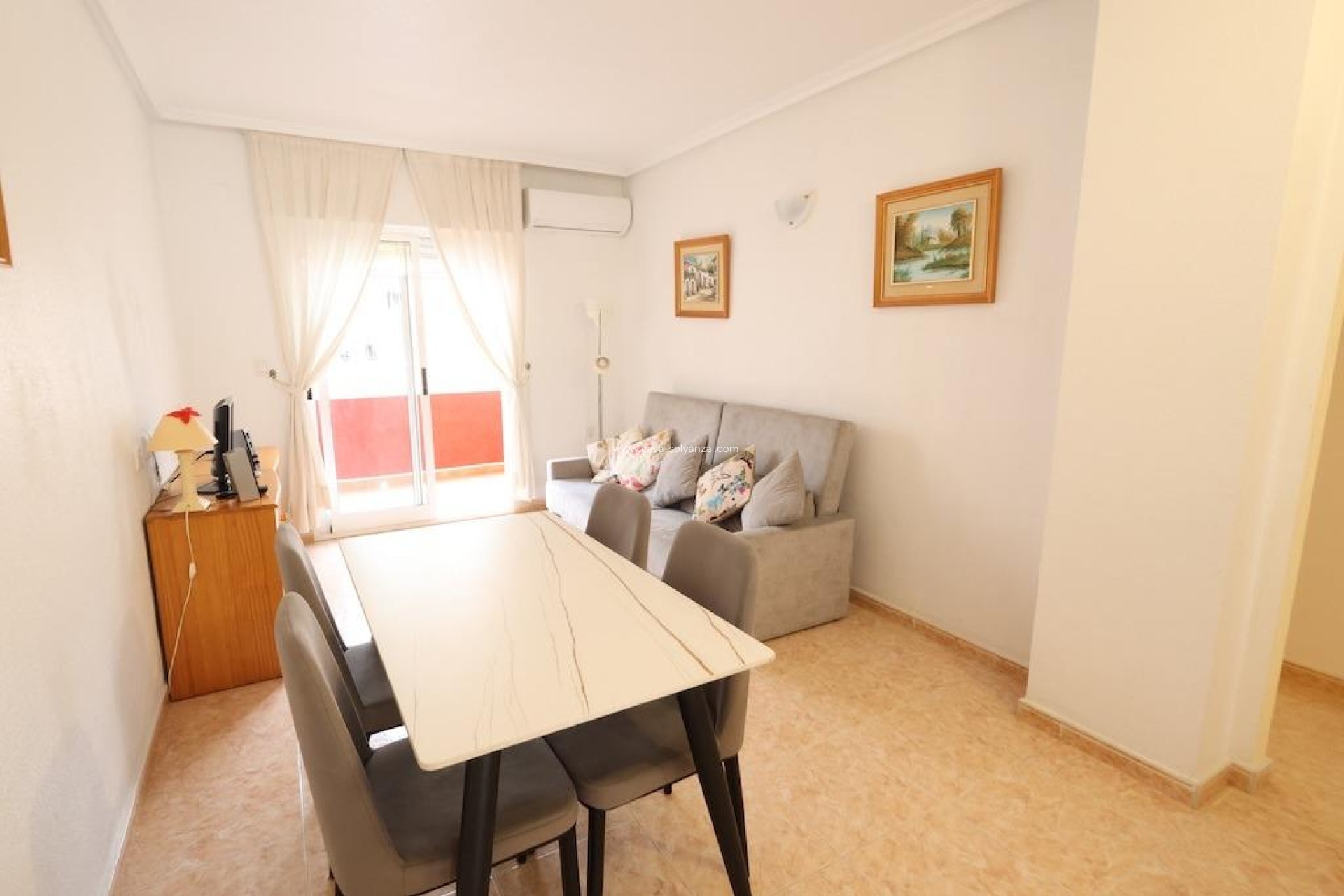 Resale - Apartment / flat - Torrevieja - Costa Blanca