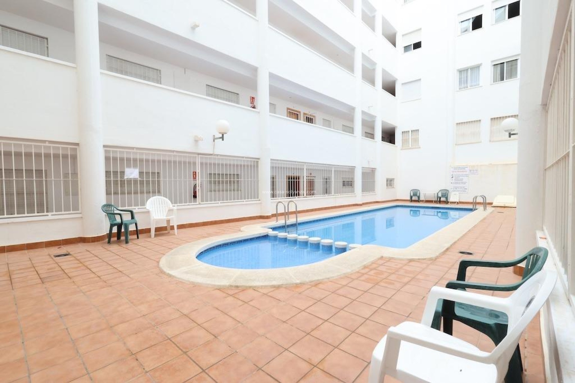Resale - Apartment / flat - Torrevieja - Costa Blanca