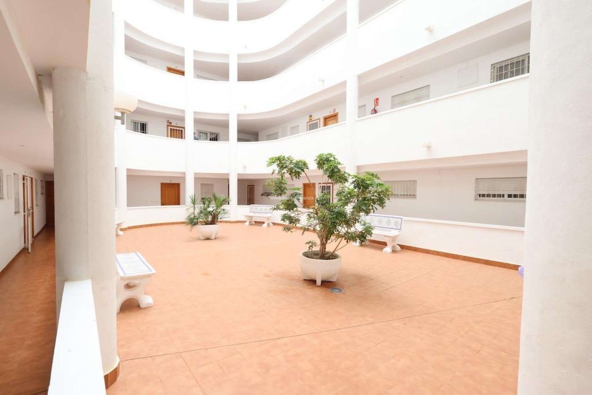 Resale - Apartment / flat - Torrevieja - Costa Blanca