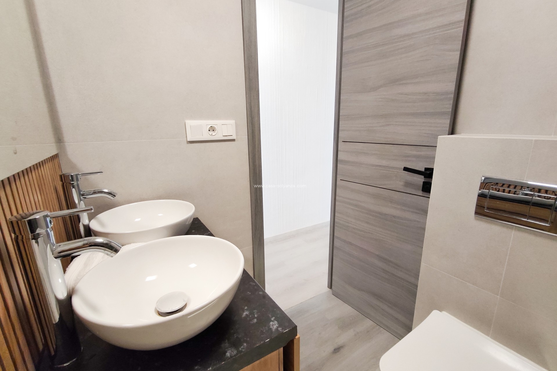 Resale - Apartment / flat - Torrevieja - Costa Blanca