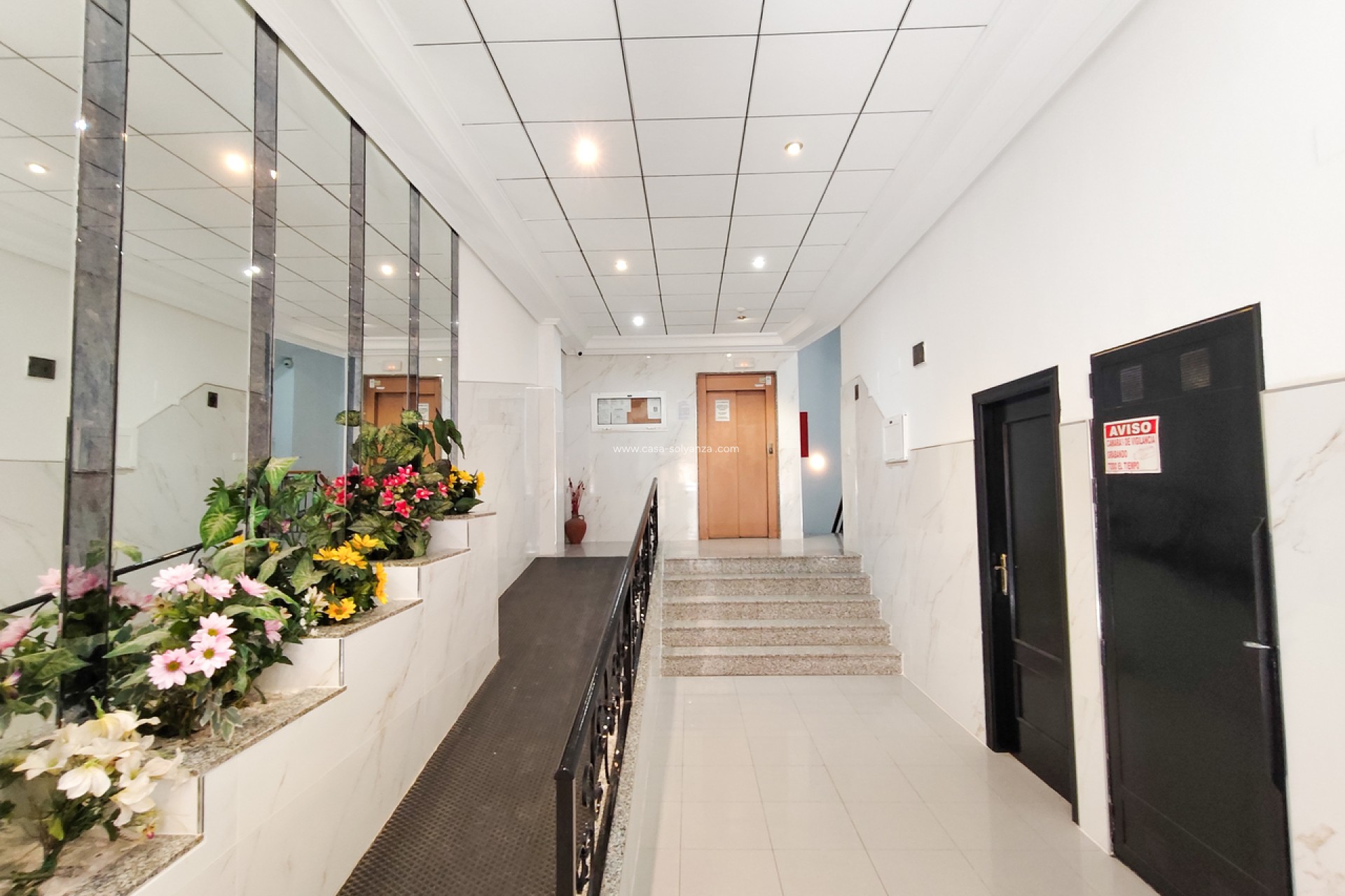 Resale - Apartment / flat - Torrevieja - Costa Blanca