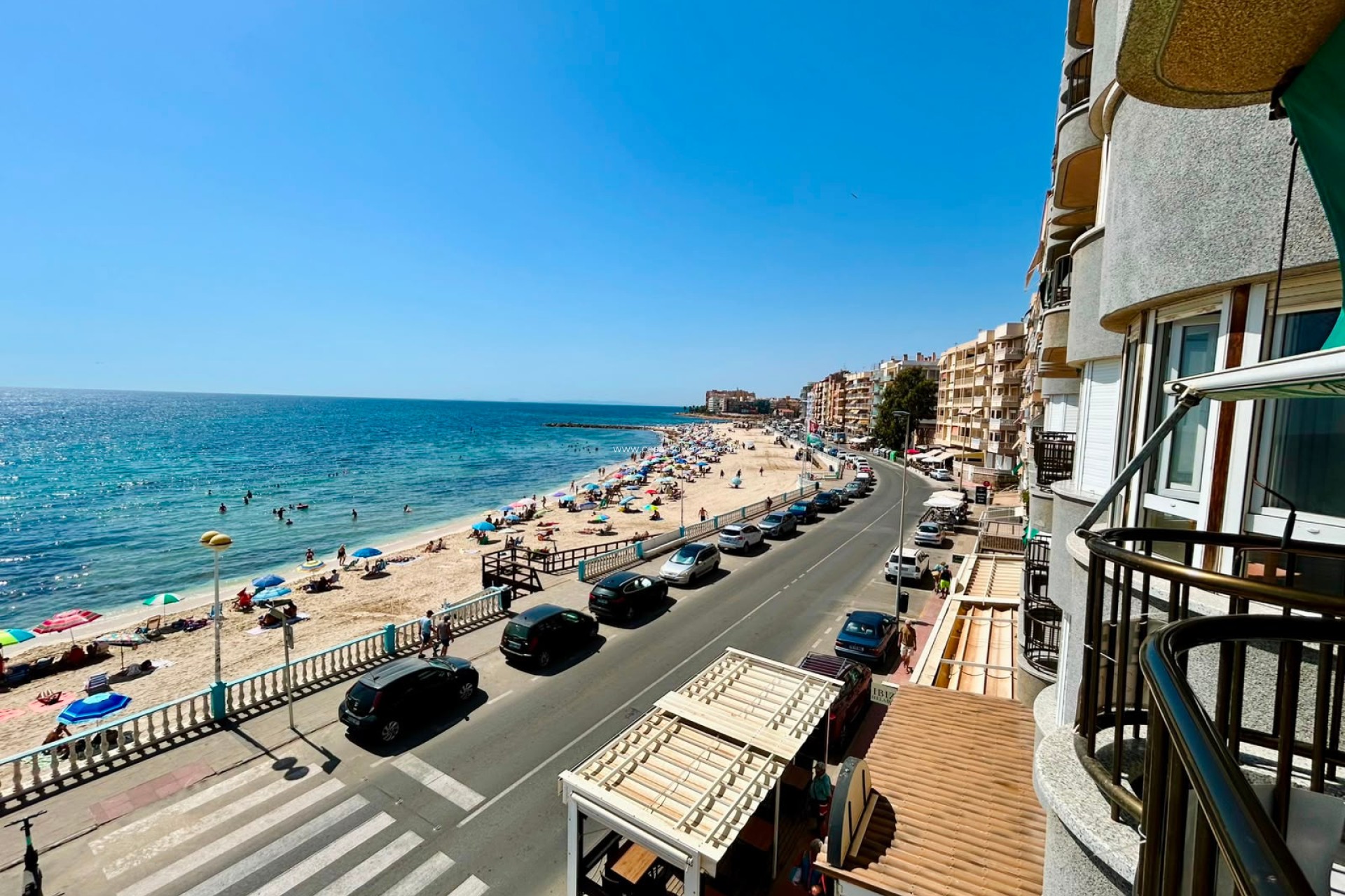 Resale - Apartment / flat - Torrevieja - Costa Blanca