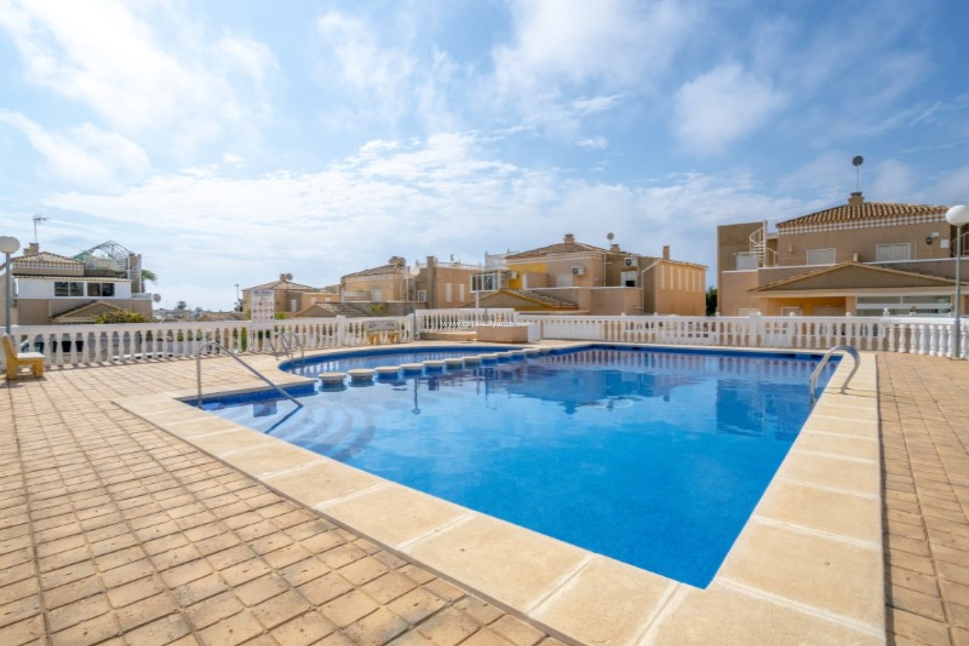 Resale - Apartment / flat - Torrevieja - Costa Blanca